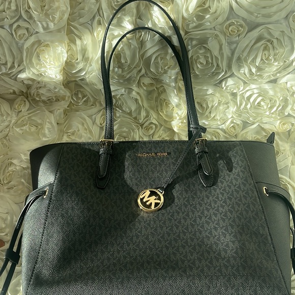 Michael Kors tote shoulder bag - Picture 3 of 14